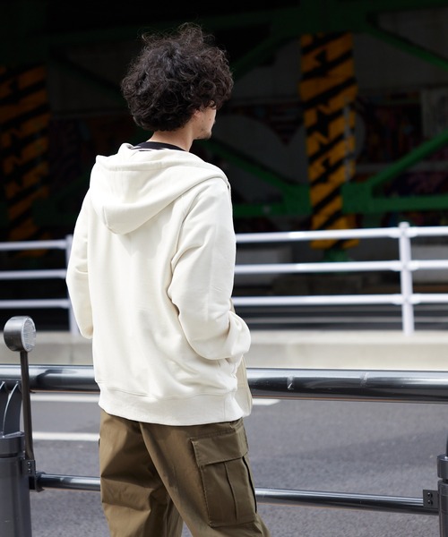 CIAOPANIC TYPY(チャオパニックティピー)の「【ZOZOTOWN限定】【ユニセックス】スウェットビッグフルジップパーカー(パーカー・メンズ・ブラック/グレー/アイボリー/オフホワイト・L/M)」の20枚目の写真