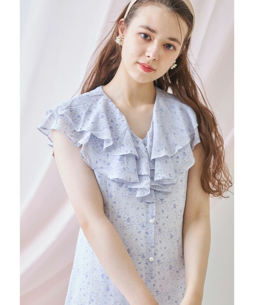 GOLDS♡タグ付き♡ラッフルフリル胸元おりぼんワンピ♡銀ラメ♡ピンク×ブラック tocco closet（トッコ クローゼット）の「ウエストりぼん付き