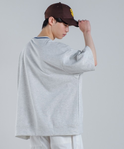 improves(インプローブス)の「スウェット ロゴワッペン オーバーサイズ Vネック Tシャツ(Tシャツ/カットソー・メンズ・アッシュ/グリーン/ダークブルー・MEDIUM/LARGE)」の14枚目の写真