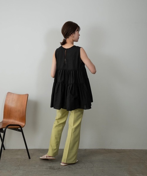 Amiur（エミレ）の「no sleeve tiered blouse（シャツ/ブラウス・レディース・ホワイト/ブラック/ラベンダー・FREE）」の8枚目の写真