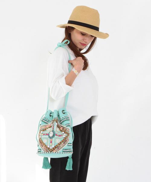 Another Edition（アナザーエディション）の「ビーズ巾着バッグ/AEBC BEADS ｷﾝﾁｬｸ（ショルダーバッグ・レディース・オフホワイト/ライム・ﾌﾘ-）」の2枚目の写真