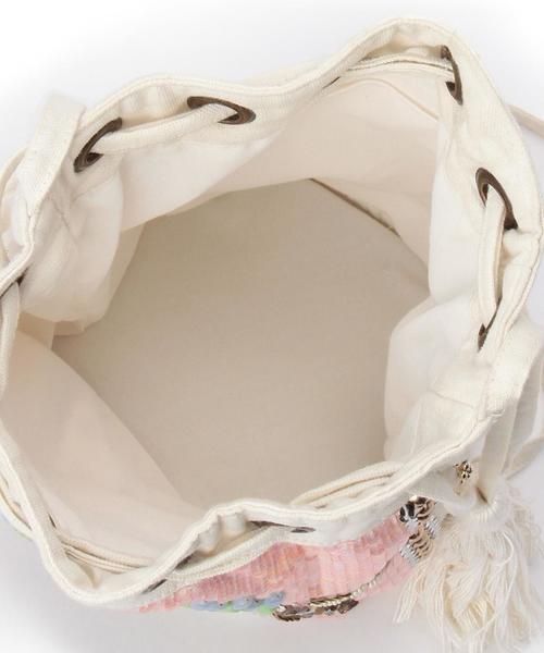 Another Edition（アナザーエディション）の「ビーズ巾着バッグ/AEBC BEADS ｷﾝﾁｬｸ（ショルダーバッグ・レディース・オフホワイト/ライム・ﾌﾘ-）」の5枚目の写真