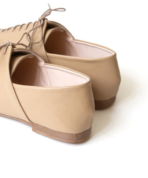 menue（メヌエ）の「ポインテッドトゥソフトレースアップシューズ（ドレスシューズ・レディース・ブラック/ベージュ/ライトブルー/アイボリー・L/S/3L/XS/LL/M）」の13枚目の写真