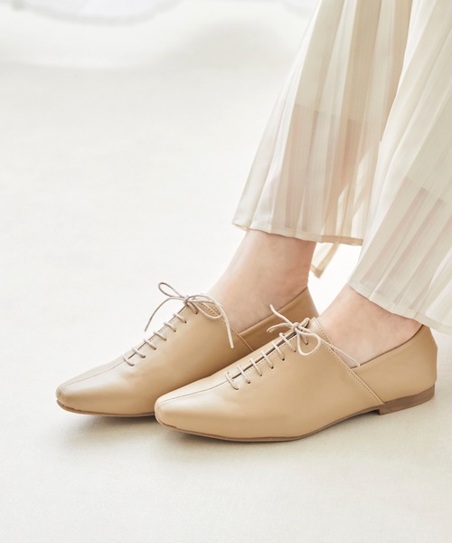 menue（メヌエ）の「ポインテッドトゥソフトレースアップシューズ（ドレスシューズ・レディース・ブラック/ベージュ/ライトブルー/アイボリー・L/S/3L/XS/LL/M）」の10枚目の写真