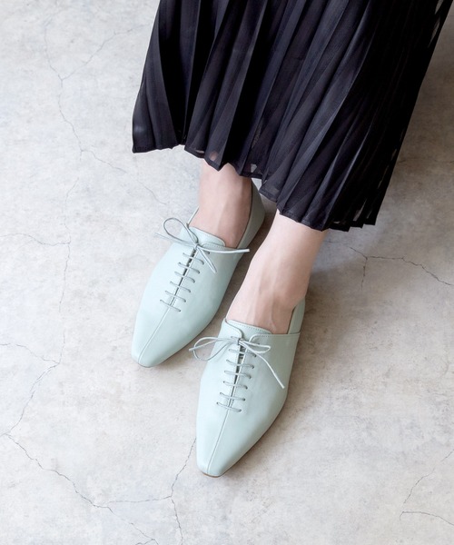 menue（メヌエ）の「ポインテッドトゥソフトレースアップシューズ（ドレスシューズ・レディース・ブラック/ベージュ/ライトブルー/アイボリー・L/S/3L/XS/LL/M）」の12枚目の写真