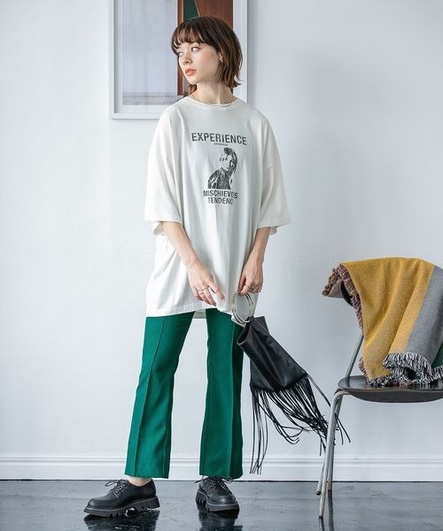 JEANASIS（ジーナシス）の「USEDグラフィックロックTEE/125647