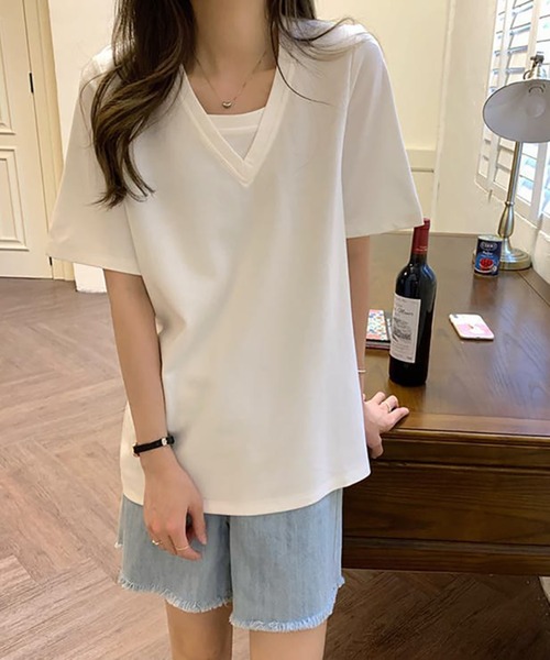 Ulysses（ユリシス）の「Vネック重ね着デザインTシャツ（Tシャツ/カットソー・レディース・ホワイト/ブラック/グリーン/ブルーグレー・F）」の6枚目の写真