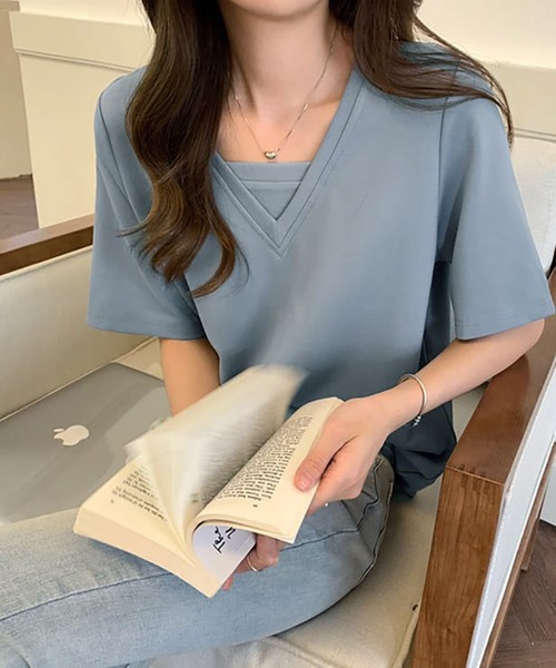 Ulysses（ユリシス）の「Vネック重ね着デザインTシャツ（Tシャツ/カットソー・レディース・ホワイト/ブラック/グリーン/ブルーグレー・F）」の22枚目の写真