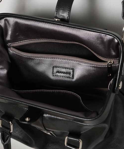 JEANASIS（ジーナシス）の「メタルJダレスボストン/162839（ボストンバッグ・レディース・ホワイト/ブラック/カーキ・FREE）」の9枚目の写真