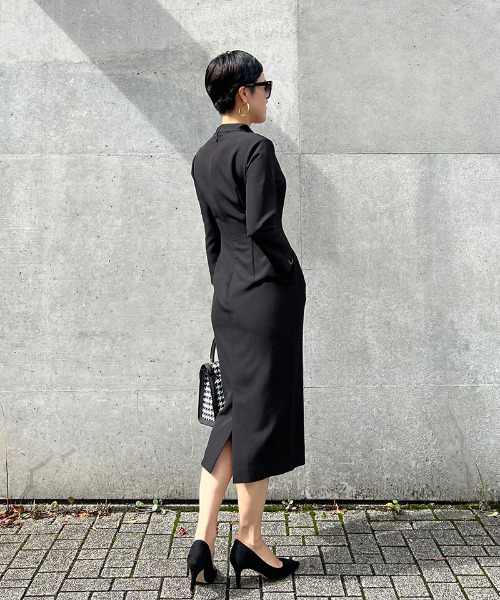 JENNE（ジェンヌ）の「ウイングカラー7分袖タイトワンピース