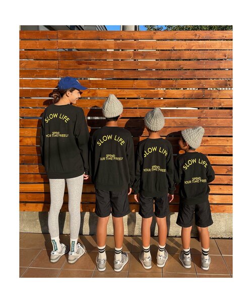 BREEZE by saori（ブリーズバイサオリ）の「WEB限定 ロゴプリントトレーナー【BREEZE by saori】（スウェット・キッズ・ブラック/パープル/オフホワイト・150/100/90/140/110/160/120/130）」の5枚目の写真