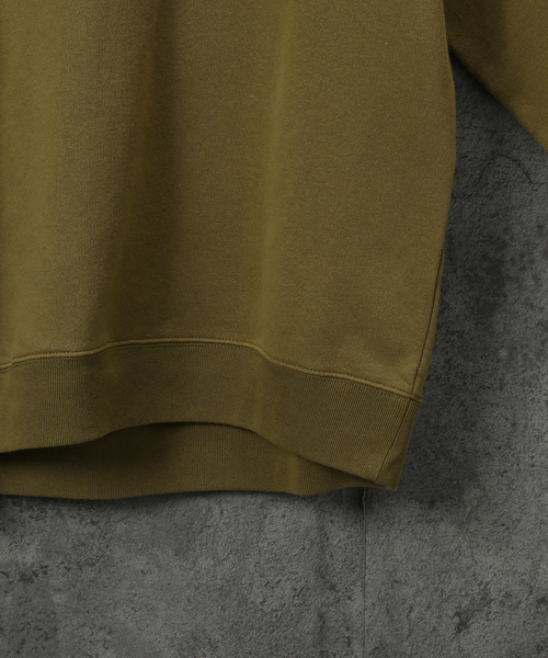 MARTINE ROSE（マーティンローズ）の「【MARTINEROSE / マーティンローズ】CLASSIC CREW（スウェット・メンズ・カーキ・SMALL/MEDIUM）」の13枚目の写真