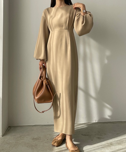 Louere（ルエレ）の「パフスリーブIラインワンピース（ワンピース・レディース・ベージュ/ブラック/アイボリー/チャコール/モカ/ブラウン・SMALL/MEDIUM/LARGE/X-LARGE）」の16枚目の写真