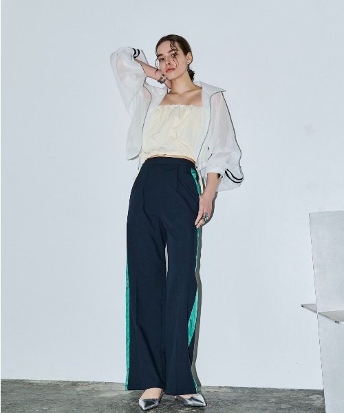 AIC.（エーアイシー）の「再入荷 サイドラインスラックスパンツ