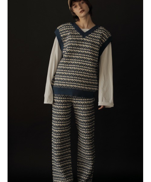 AMAIL(アマイル)の「Femi check vest(ベスト・レディース・ピンク/ネイビー・FREE)」の6枚目の写真