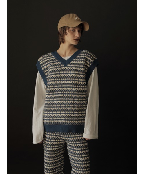 AMAIL(アマイル)の「Femi check vest(ベスト・レディース・ピンク/ネイビー・FREE)」の7枚目の写真