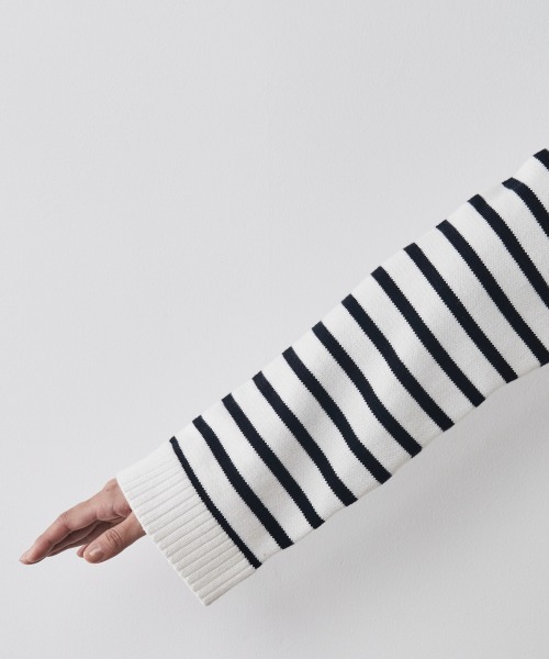 CHIC STYLE(シックスタイル)の「<大きいサイズ>綿100%Vネックワイドスリーブカーディガン シックスタイル(カーディガン/ボレロ・レディース・ブラック系/ホワイト系・LL/L/3L/5L/4L)」の21枚目の写真