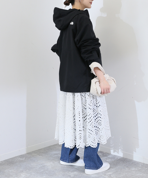 SLOBE IENA(スローブイエナ)の「【THE NORTH FACE/ノースフェイス】COMPACT ANORAKブルゾン(ブルゾン・レディース・ブラック/ベージュ系その他/キャメル・FREE)」の5枚目の写真