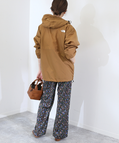SLOBE IENA(スローブイエナ)の「【THE NORTH FACE/ノースフェイス】COMPACT ANORAKブルゾン(ブルゾン・レディース・ブラック/ベージュ系その他/キャメル・FREE)」の16枚目の写真
