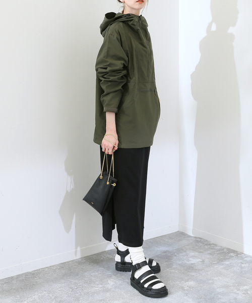 SLOBE IENA(スローブイエナ)の「【THE NORTH FACE/ノースフェイス】COMPACT ANORAKブルゾン(ブルゾン・レディース・ブラック/ベージュ系その他/キャメル・FREE)」の21枚目の写真
