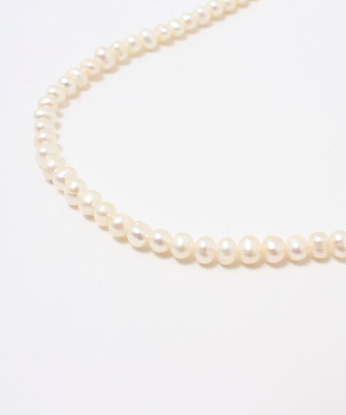 NOLLEY’S（ノーリーズ）の「淡水パールロングネックレス（ネックレス・レディース・オフホワイト・FREE）」の2枚目の写真