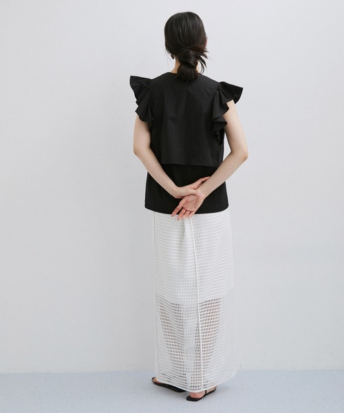 ADAM ET ROPE'（アダムエロペ）の「〈SETアイテム〉フリルセットTシャツ（Tシャツ/カットソー・レディース・ホワイト/ブラック/ベージュ・FREE）」の4枚目の写真