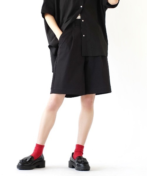 zootie(ズーティー)の「【穿いてひんやり!接触冷感パンツ】 COOL TOUCH 接触冷感ショートパンツ(その他パンツ・レディース・アイボリー/ダークベージュ/ライトベージュ/ブラック/カーキ/ベージュ系その他/ブラウン/ベージュ・L/S/M)」の3枚目の写真