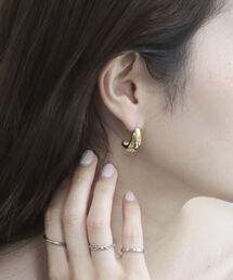 fredy emue | ステンレスカーブモチーフピアス(ピアス（両耳用）)