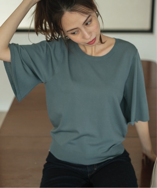 OPAQUE.CLIP（オペークドットクリップ）の「◆ドライタッチ UVフレアスリーブニット【洗濯機洗い可/UV/接触冷感/抗ピリング】（ニット/セーター・レディース・ブラウン系3/ブラック/ライトブルー/ピンク/ベージュ系2/ピンク系・36/38/40/42）」の5枚目の写真