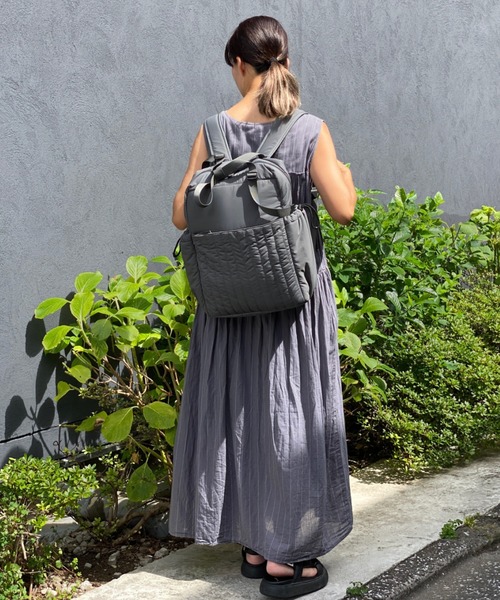 tht threetimesキルティング ブラック リュックサック threetimes(スリータイムズ) threetimes acorn キルティング