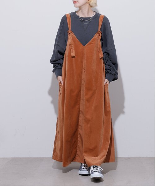 DOUBLE NAME（ダブルネーム）の「ベロア異素材2WAYキャミワンピース（ワンピース・レディース・オレンジ/ネイビー/グレイッシュベージュ・FREE）」の3枚目の写真