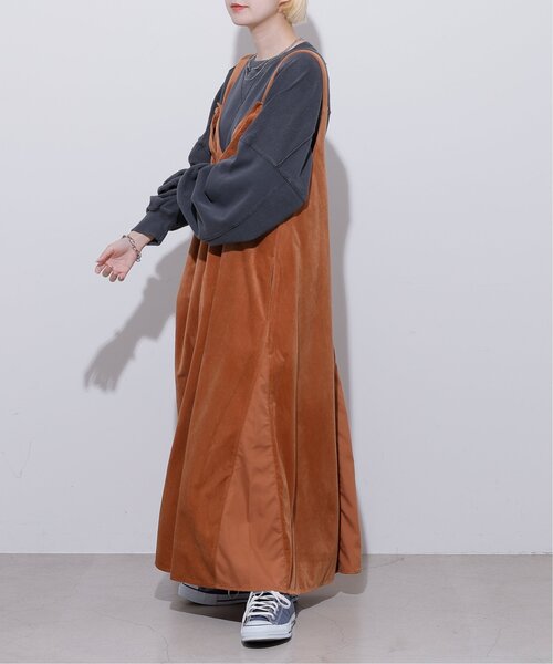 DOUBLE NAME（ダブルネーム）の「ベロア異素材2WAYキャミワンピース（ワンピース・レディース・オレンジ/ネイビー/グレイッシュベージュ・FREE）」の14枚目の写真