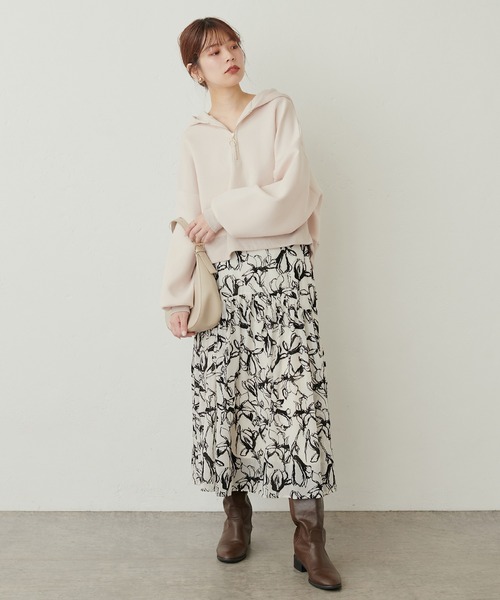 natural couture（ナチュラルクチュール）の「ハーフZIPダンボールショート丈プルパーカー（パーカー・レディース・ブラック/オフホワイト/ブルー/ベージュ・FREE）」の20枚目の写真