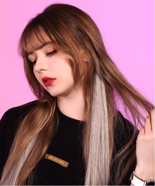 Port(ポート)の「【 クリップタイプ 】 ポイントカラー ワンタッチ エクステ / 幅広ストレート ( 幅:約7cm )(ウィッグ・レディース・シルバー系/ゴールド/ピンク系その他/シルバー/グレー/パープル/ブルー/ピンクベージュ・FREE)」の7枚目の写真