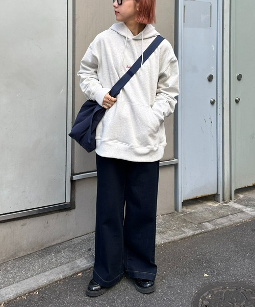 CIAOPANIC TYPY（チャオパニックティピー）の「ワンポイント刺繍裏毛パーカー（パーカー・メンズ・ライトグレー/チャコールグレー・MEDIUM/LARGE）」の3枚目の写真