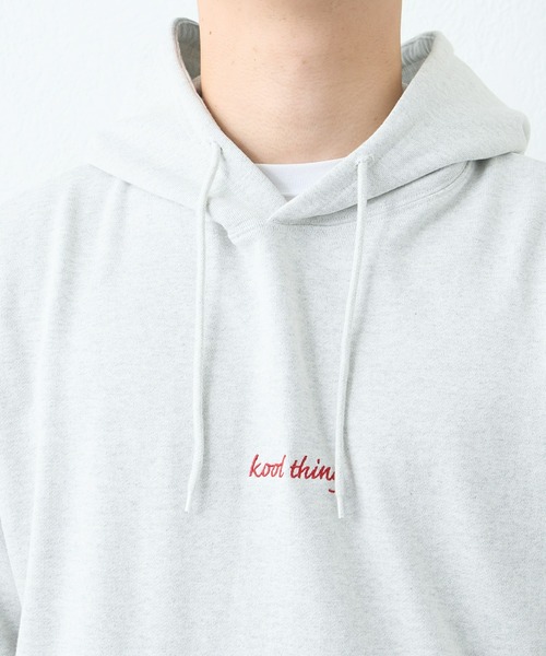 CIAOPANIC TYPY（チャオパニックティピー）の「ワンポイント刺繍裏毛パーカー（パーカー・メンズ・ライトグレー/チャコールグレー・MEDIUM/LARGE）」の17枚目の写真