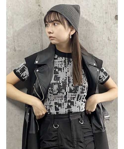 MURUA(ムルーア)の「ミックスジャガードリブトップス(ニット/セーター・レディース・ブラック/グレー/ブルー・FREE)」の21枚目の写真