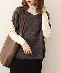 atONE（アットワン）の「atONE バルーンVネックベスト（ベスト）」