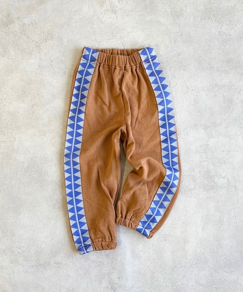 BIG FIELD（ビッグフィールド）の「トライアングルスウェットパンツ（80～150cm）（スウェットパンツ・キッズ・チャコール/ブラウン/エメラルド・100/130/140/90/120/95/150/80/110）」の8枚目の写真