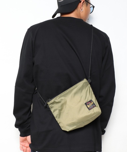 ROTAR（ローター）の「WORK Nylon mini poach（ショルダーバッグ・メンズ・ネイビー/ホワイト/ブラック/オリーブ・FREE）」の6枚目の写真