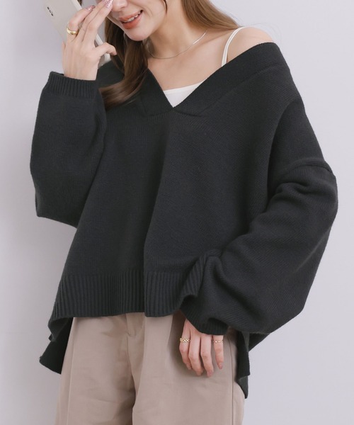 Doula Doula(ドゥーラドゥーラ)の「深Vネック長袖ニット(ニット/セーター・レディース・ベージュ/グレイッシュベージュ/チャコールグレー・FREE)」の18枚目の写真