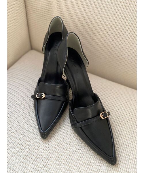 RESEXXY(リゼクシー)の「ゴールドポイントパンプス(パンプス・レディース・ブラック/ベージュ・SMALL/MEDIUM/LARGE)」の2枚目の写真