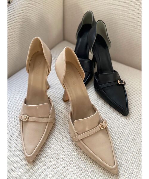 RESEXXY(リゼクシー)の「ゴールドポイントパンプス(パンプス・レディース・ブラック/ベージュ・SMALL/MEDIUM/LARGE)」の3枚目の写真