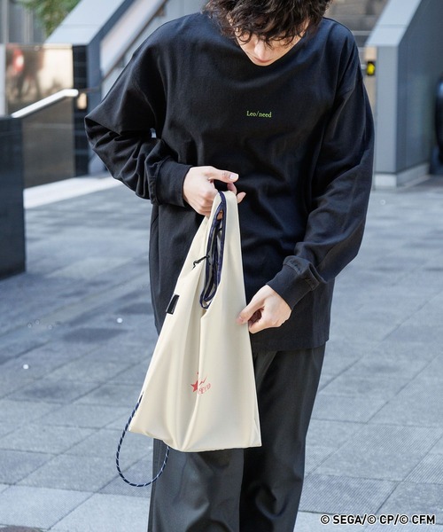 RAGEBLUE（レイジブルー）の「【プロジェクトセカイ×ZOZOTOWN】Leo/needコラボ ロゴプリントミニバッグ/エコバッグ（エコバッグ/サブバッグ・メンズ・ホワイト×レッド/ホワイト×グリーン/ホワイト×ブルー/ホワイト×イエロー/ホワイト×ピンク・FREE）」の21枚目の写真