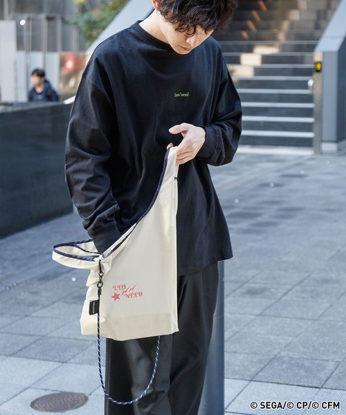 RAGEBLUE（レイジブルー）の「【プロジェクトセカイ×ZOZOTOWN】Leo/needコラボ ロゴプリントミニバッグ/エコバッグ（エコバッグ/サブバッグ・メンズ・ホワイト×レッド/ホワイト×グリーン/ホワイト×ブルー/ホワイト×イエロー/ホワイト×ピンク・FREE）」の8枚目の写真