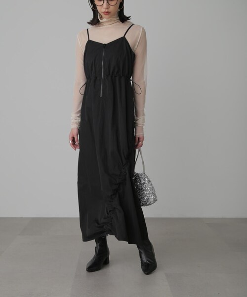 FREE'S MART（フリーズマート）の「◆ナイロンドロストシャーリングジャンスカ（ワンピース・レディース・ブラック/ホワイト・SMALL/MEDIUM）」の5枚目の写真