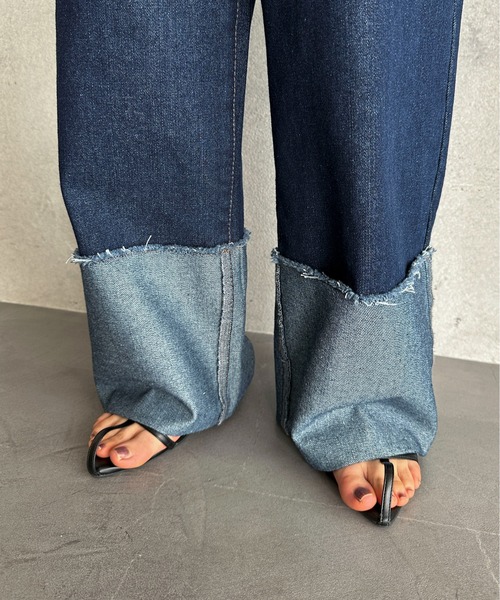 feepur（フェピュール）の「ロールアップワイドデニム（デニムパンツ・レディース・グレー/ネイビー・MEDIUM/SMALL）」の11枚目の写真