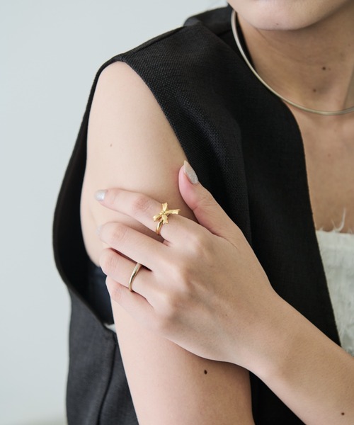 Aunt Marie's(アントマリーズ)の「リボンモチーフリング(リング・レディース・ゴールド/シルバー・FREE)」の10枚目の写真