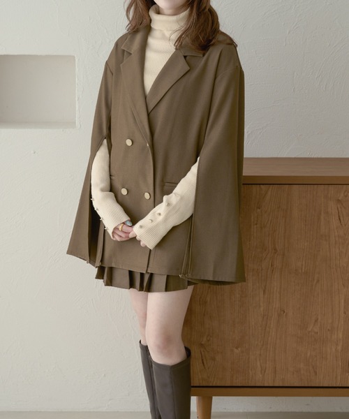 Ambre Neige(アンブルネージュ)の「2WAYダブルカラー袖スリットジャケット/WEB/EC限定商品(テーラードジャケット・レディース・グレー/ダークブラウン・FREE)」の4枚目の写真