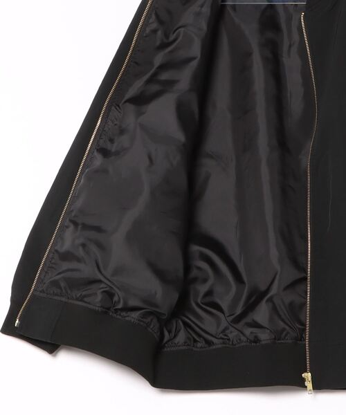 HONEYSUCKLE ROSE(ハニーサックルローズ)の「【HONEYSUCKLE ROSE】撥水MA-1(MA-1・レディース・オフホワイト/ブラック・M/L/XL)」の4枚目の写真